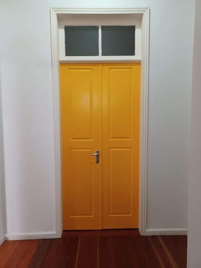 Casarao Hostel & Quartos Privados ฟลอเรียนอโปลิส ภายนอก รูปภาพ
