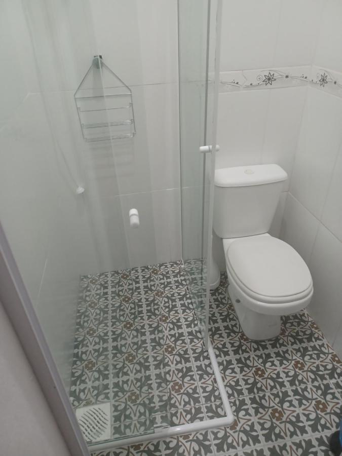 Casarao Hostel & Quartos Privados ฟลอเรียนอโปลิส ภายนอก รูปภาพ